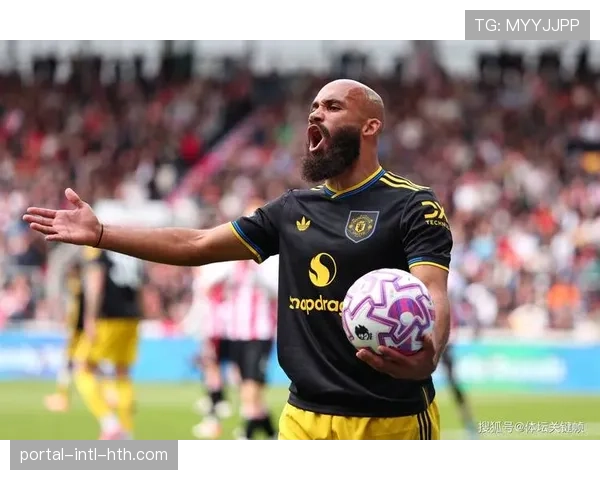 布伦特福德1-1曼联，蜜蜂军团通过长传找托尼的战术再次取得成效。